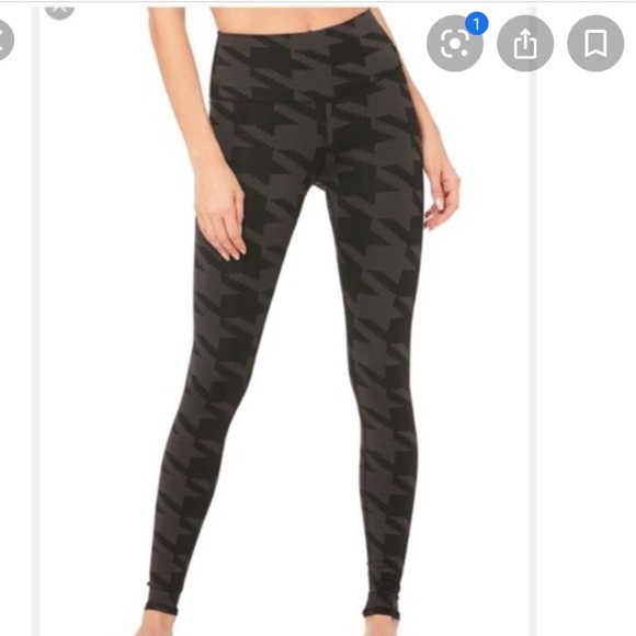 Alo Yoga Houndstooth Legging